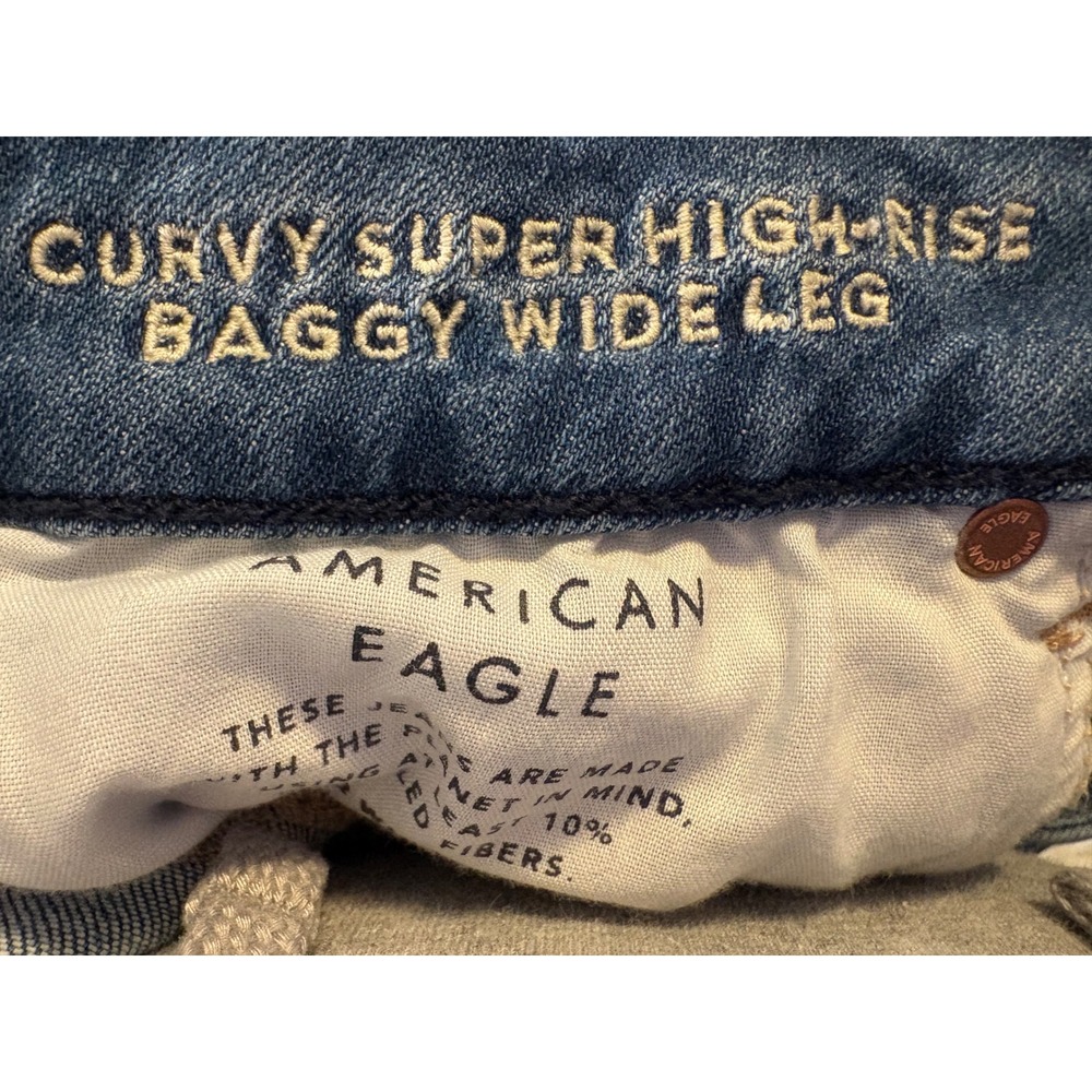 American Eagle Curvy Super High Rise Baggy Wide Leg Distressed Jeans Blue 12L - Picture 3 of 4